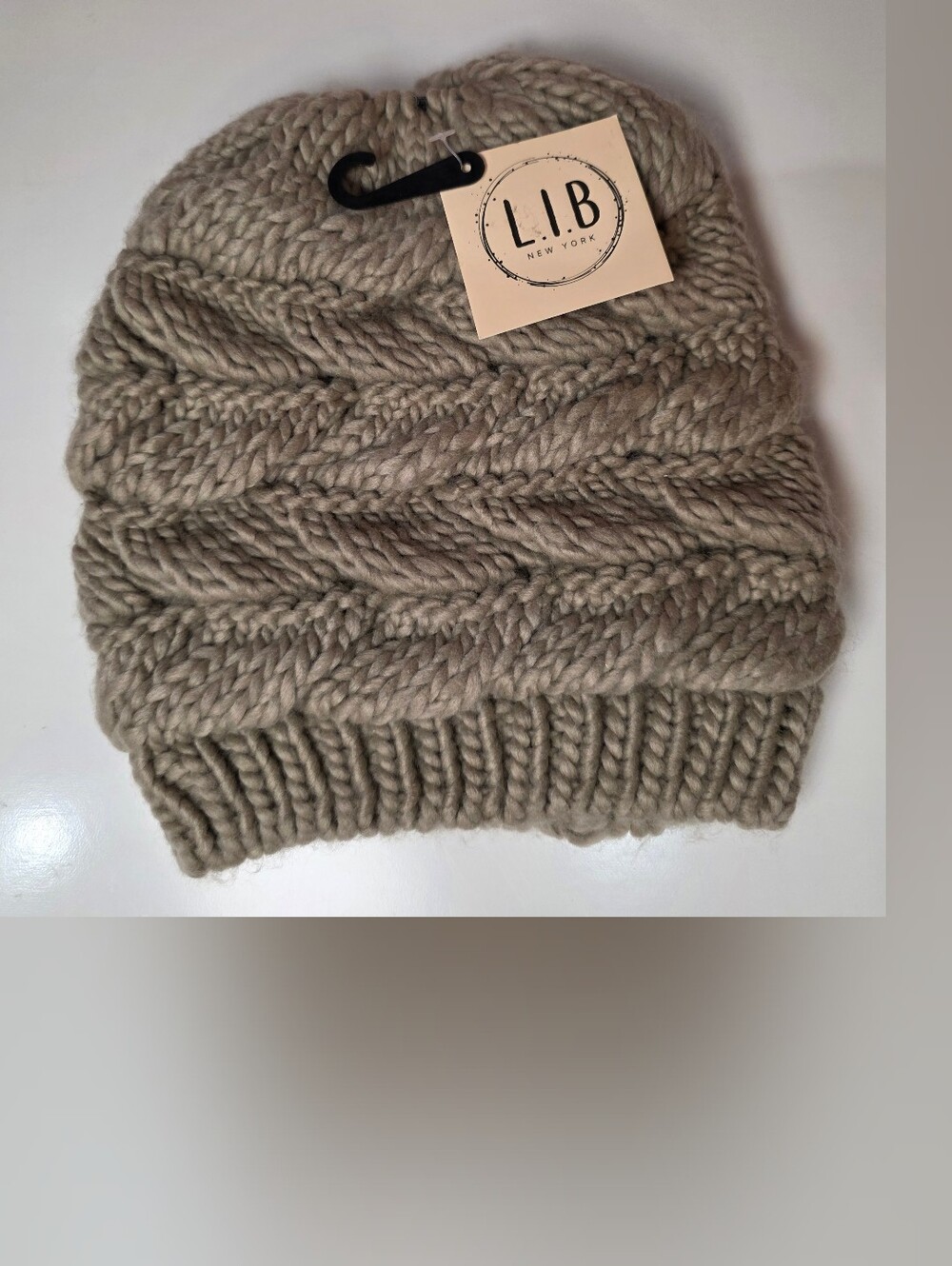 L.I.B New York Chunky Cable Knit Slouchy Beanie Taupe Gray NWT